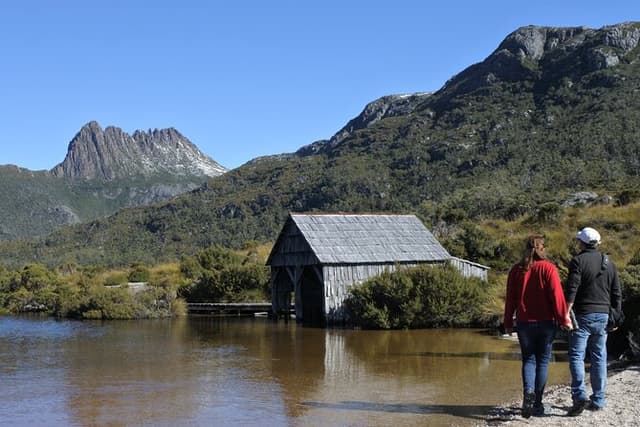 Transfer from Launceston to Cradle Mountain