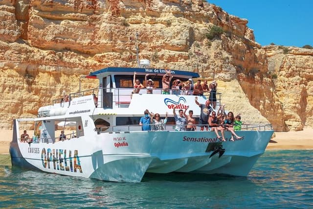 Benagil Boat Trip with Lunch, Open Bar & Fun Water Activities