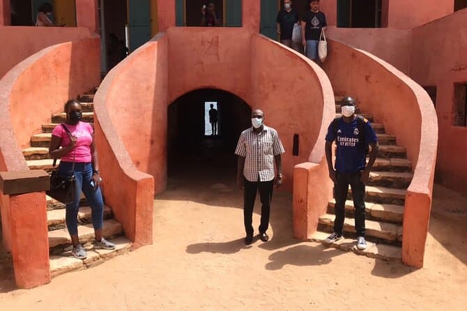 Dakar City Tour & Goree Island: History & Culture Awaits