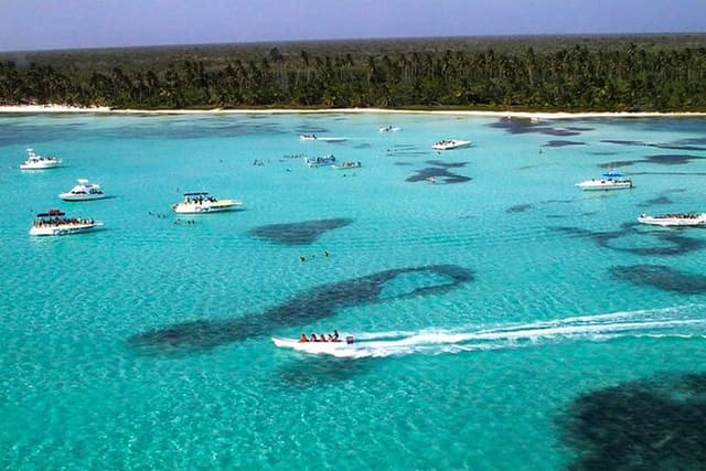 Full Day Saona Canto Beach & Mano Juan Adventure From Bavaro
