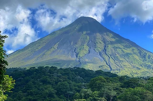 Arenal Volcano Hike & Hot Springs