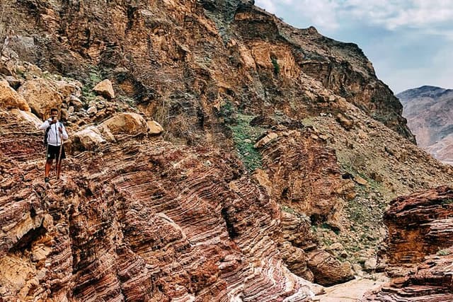 Hiking in the UAE’s Scenic Hajar Mountains
