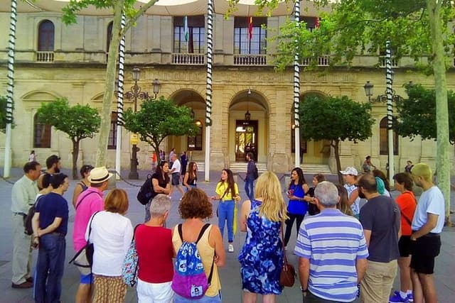 Cultural Walking Tour of Seville Monumental