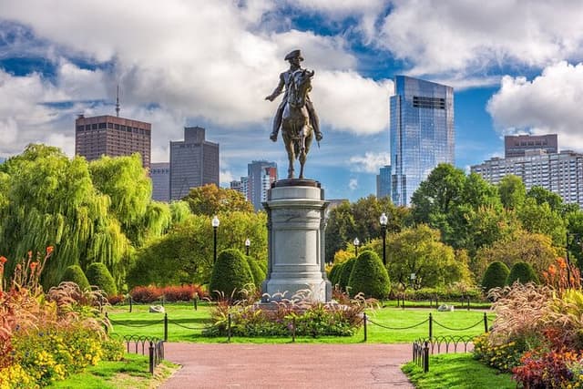 Boston Freedom Trail Self-Guided Tour with Audio Narration & Map