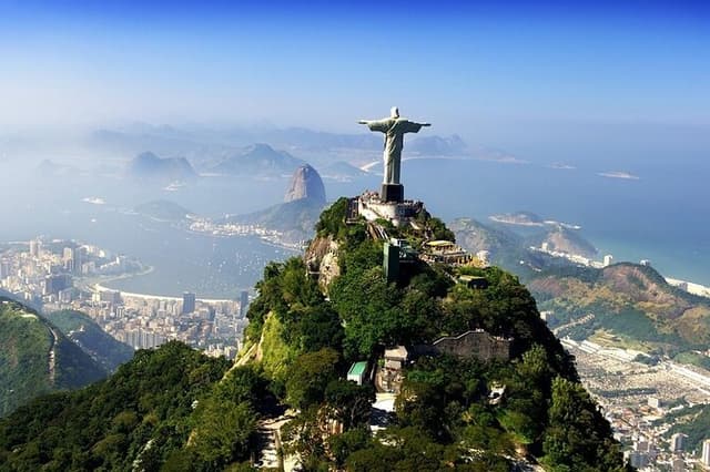 Private Guided Rio Must-See Full-Day Tour with BBQ Lunch
