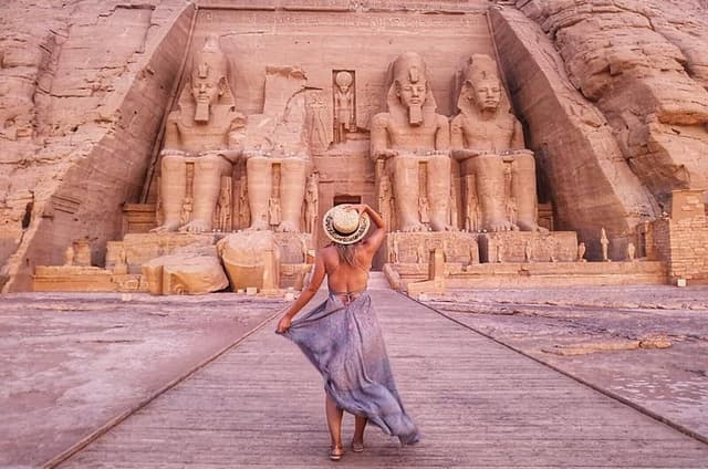 Day Tour to Abu Simbel from Aswan by Bus - Aswan
