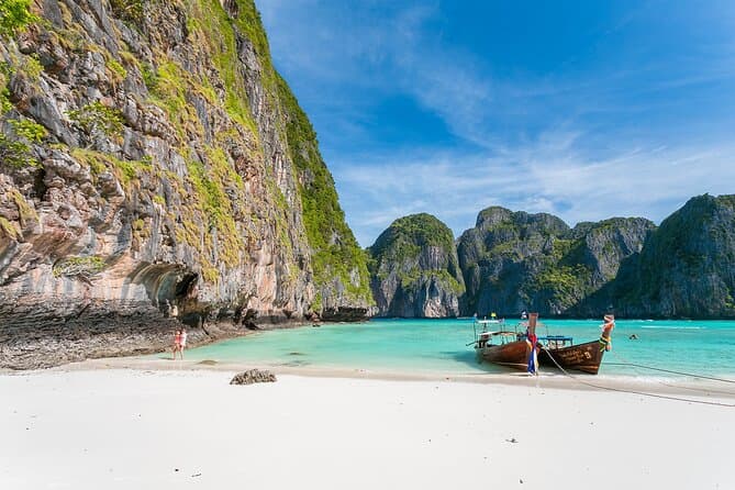 Ko Phi Phi Don Snorkeling Adventure in Phi Phi Islands