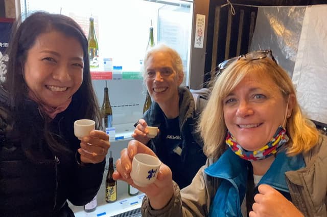 Takayama Local Food & Sake Culture Tour, Licensed Guide