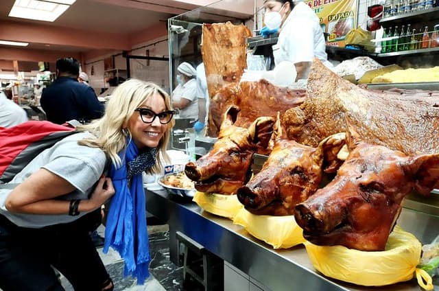 Private Quito City Tour and Food Tasting