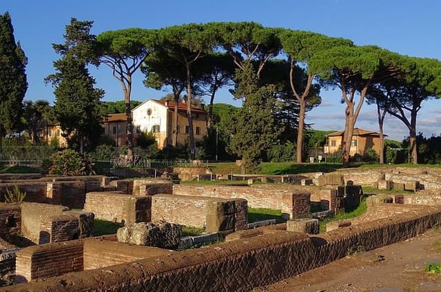 Ancient Ostia Full Day Tour with Pick Up