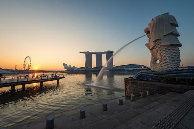 Fabulous Night-Out Private Tour in Singapore