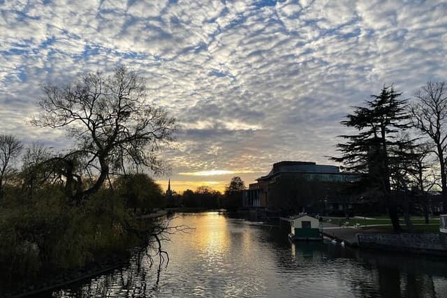 Shakespeare’s Stratford-Upon-Avon: A Self-Guided Audio Tour