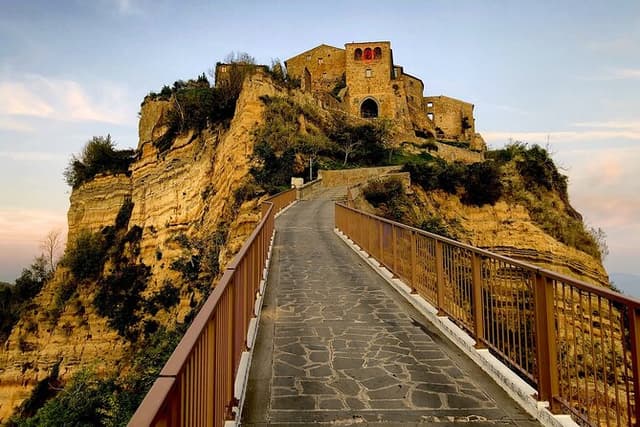 Orvieto and Civita di Bagnoregio: Private Full Day Trip from Rome