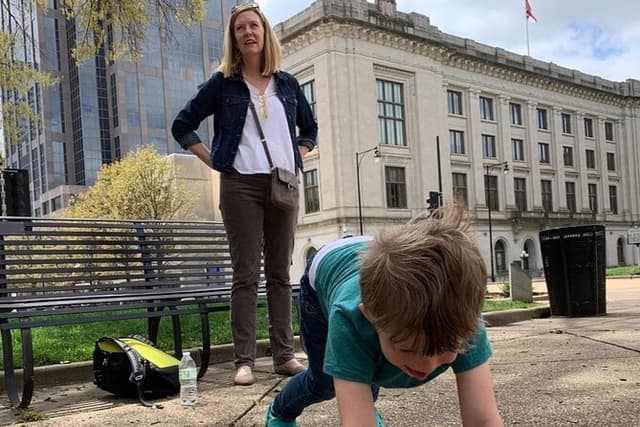 Adventurous Scavenger Hunt in Lincoln by 3Quest Challenge