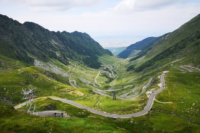 Transfagarasan Road & Balea Lake - Private Tour from Bucharest