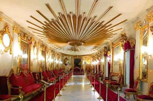 Private Tour to the Nilometer, Manial palace, City of The Dead With felucca Ride