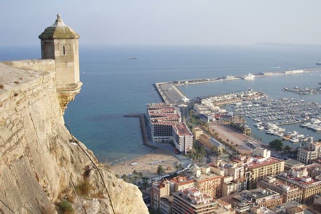From Albir & Benidorm, Alicante Discovery day trip