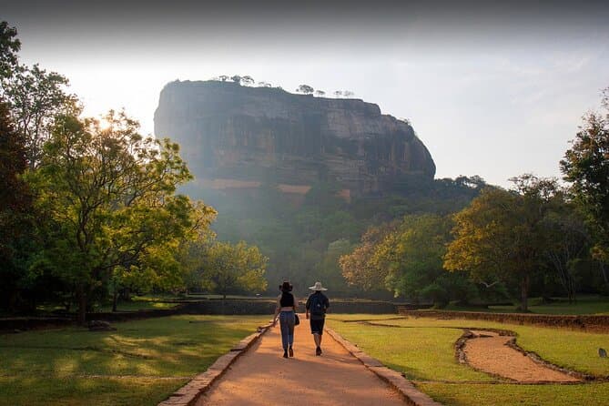 Epic Sigiriya Rock & Dambulla Cave Temple Adventure