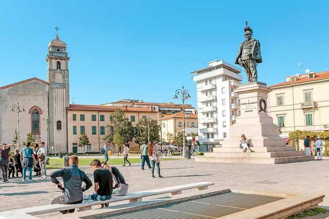 Pisa Romantic Quest: Solve the Curse of Rosa
