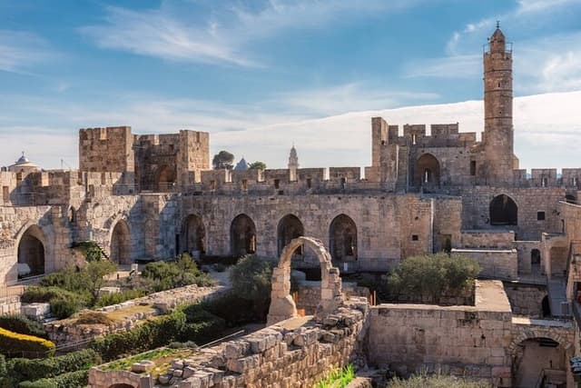 Cultural Clash in Jerusalem: Self-Guided Puzzle Quest