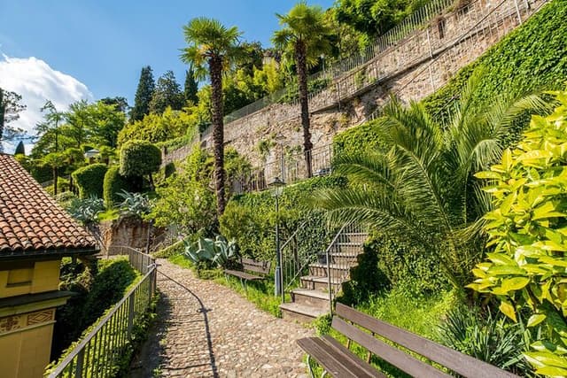Guided Half-Day Excursion to Morcote with Panoramic Cruise