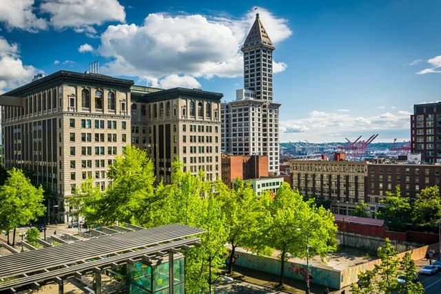 Seattle Gold Rush Quest: Race to the S.S. Portland