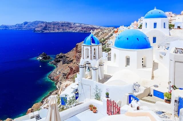 Day Tour to Santorini Island from Heraklion Crete