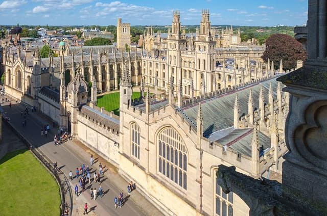 Bath & Oxford Day Trip from London - Self-Guided Audio Tours
