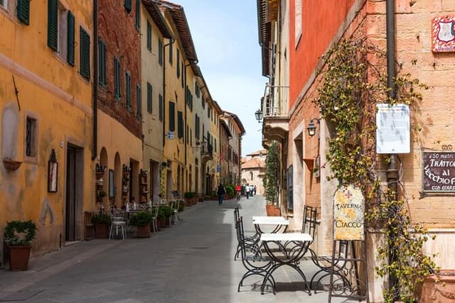 Siena Medieval Power Quest: Self-Guided Family Feud Game