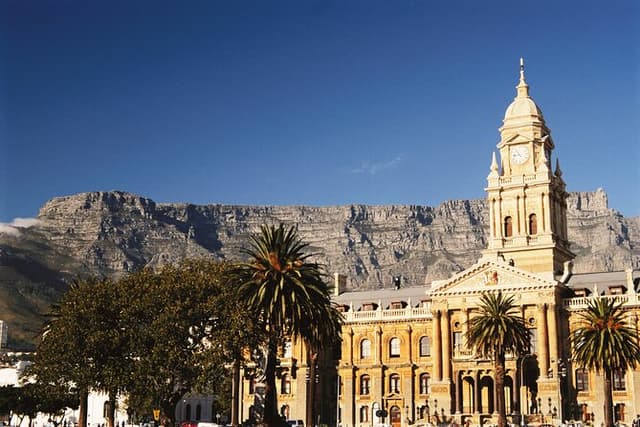 Cape City Centre & Kisternbosch Botanical Gardens Full day Tour.