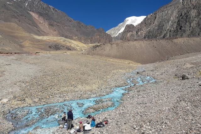Trekking to Turquoise Creek Barreal
