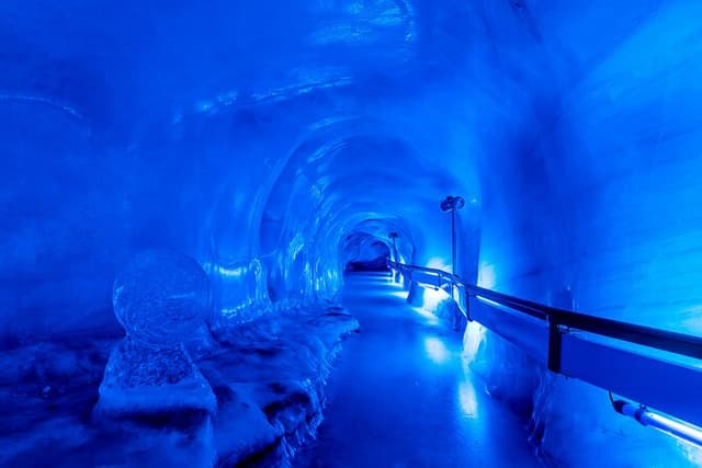 Mount Titlis Half-Day Trip from Lucerne