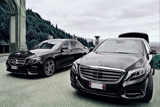 Hire a driver for The Mall Outlet - Limousine Service Florence