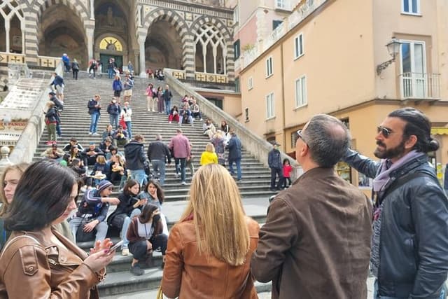 Amalfi Coast Day Trip: Sorrento, Amalfi, Positano & Ravello