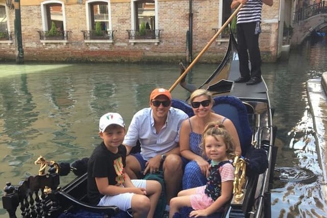 Best of Venice Private Tour: St. Mark's Doge Palace Gondola Ride