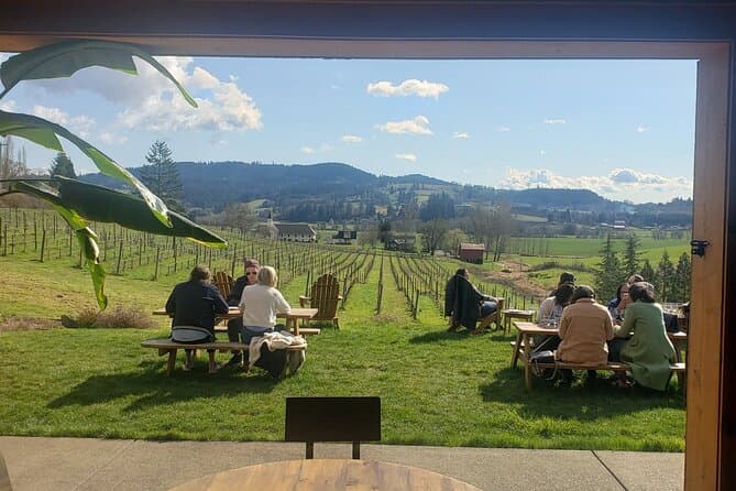 Unforgettable Willamette Valley Wine Tasting Experiences
