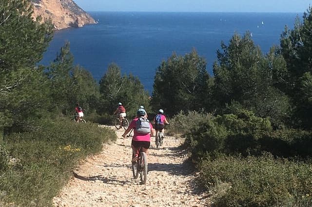 Cassis : Two Calanques Tour by Electric Mountain Bike