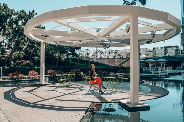 Los Angeles Golden Era and Architectural Tour