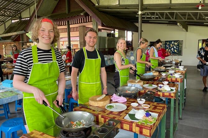 Best Thai Cooking Classes & Tours in Chiang Mai