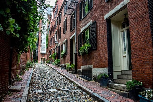 Boston Private 3-Hour Tour by Car