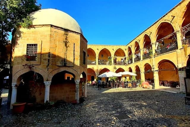 Nicosia: Last Divided City, Tour combining South & North