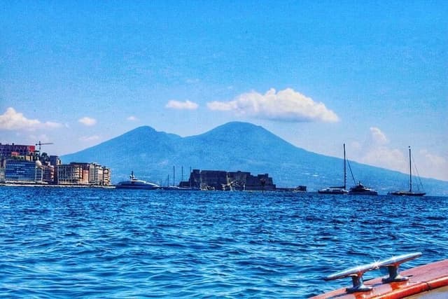 Argo Nautical Excursions - Tour of the Gulf of Naples with Snorkeling