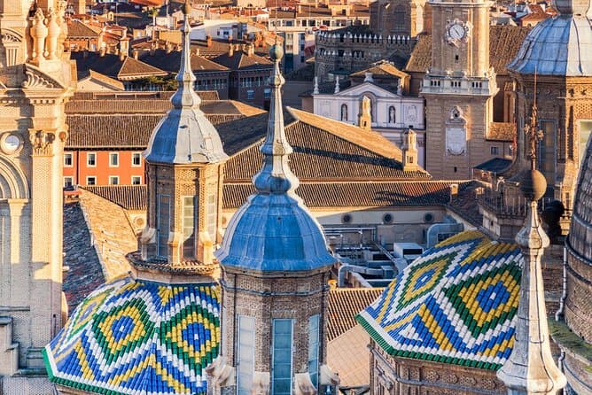 Best Zaragoza Scavenger Hunts & Tours