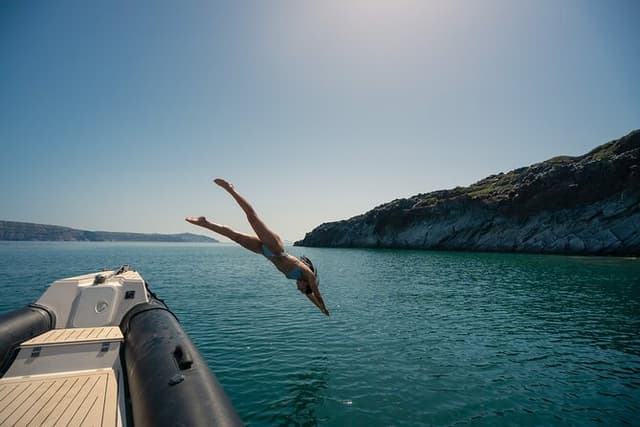 Exclusive cruise experience in Santorini