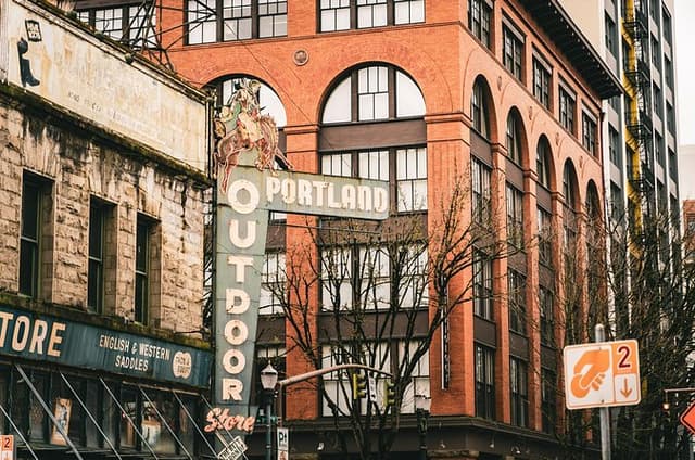 Portland Golden Adventure Puzzle Quest and Tour