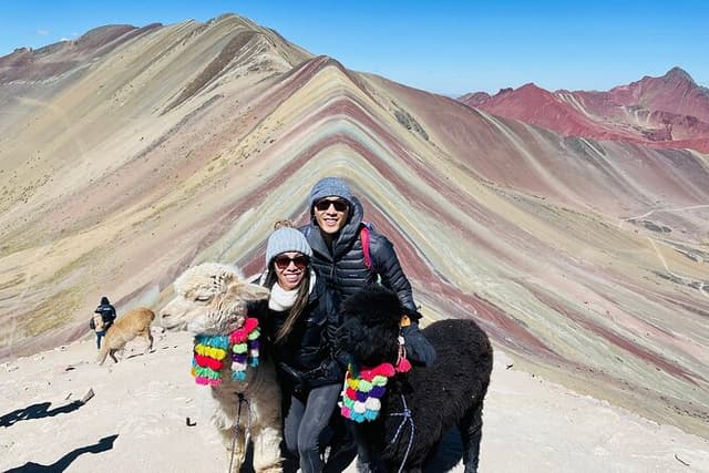 Rainbow Mountain Beat-the-Crowd, Max 12 People and 8AM Departure