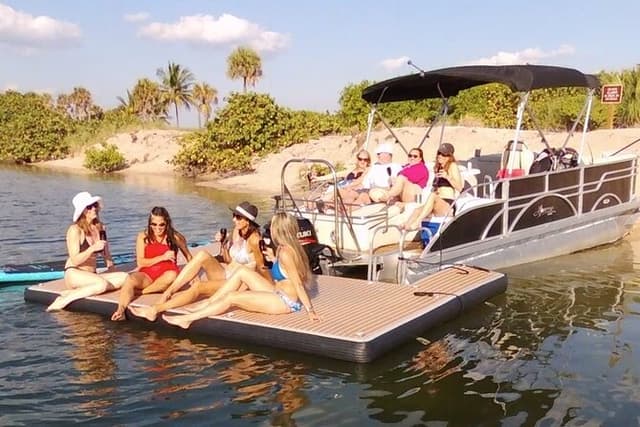 Fort Lauderdale Private Guided Boat Cruise w/watertoys, 4-Hours