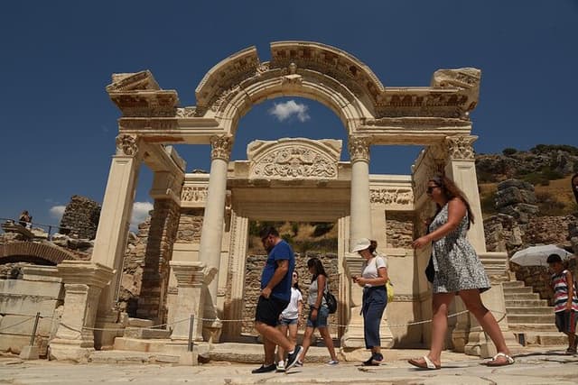 Skip the Line: Ephesus Tour For Cruise Guest