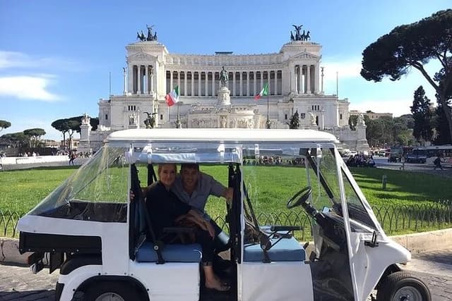 Rome Golf Cart Tour: Highlights of the Eternal City