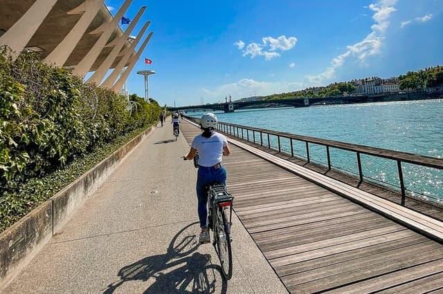 The Grand Bike Tour of Lyon - 3h